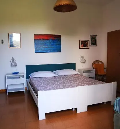 Baia A Schiera A 100 M Dalla * Gallipoli