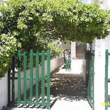 Baia A Schiera A 100 M Dalla Apartament