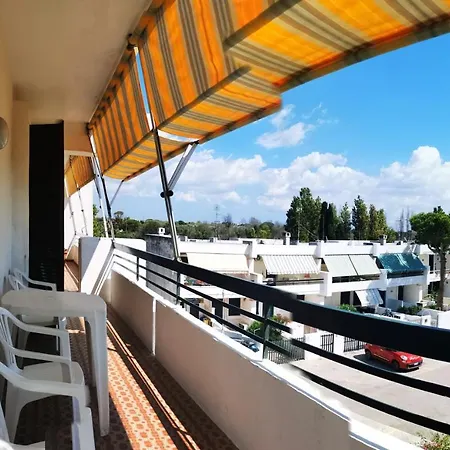 Baia A Schiera A 100 M Dalla Apartamento