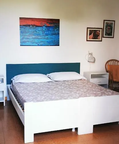 Baia A Schiera A 100 M Dalla Apartment