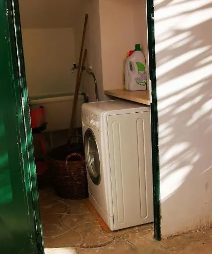 Baia A Schiera A 100 M Dalla