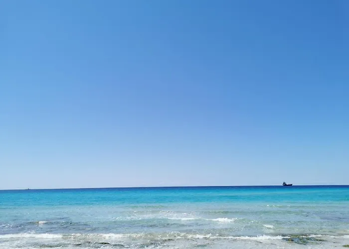 Baia A Schiera A 100 M Dalla * Gallipoli