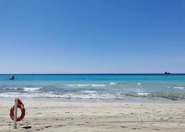 Baia A Schiera A 100 M Dalla Apartment *