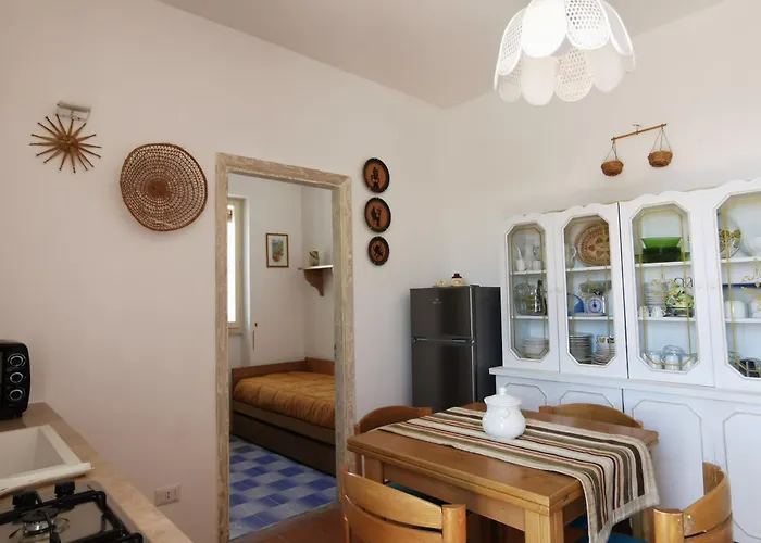 Baia A Schiera A 100 M Dalla Apartment *