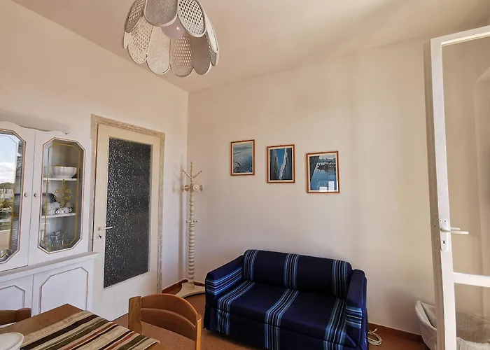 Baia A Schiera A 100 M Dalla Apartment